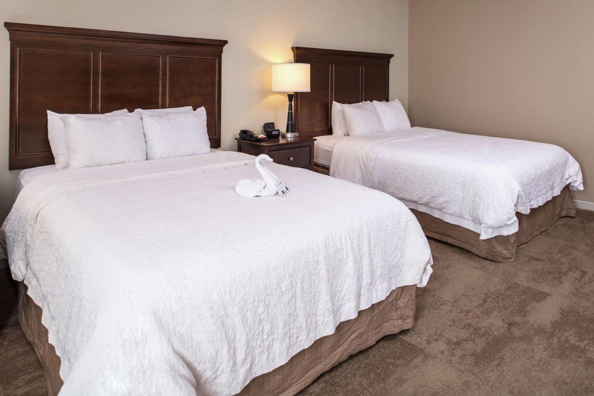 Hampton Inn & Suites Charlotte Arrowood Rd Eksteriør billede