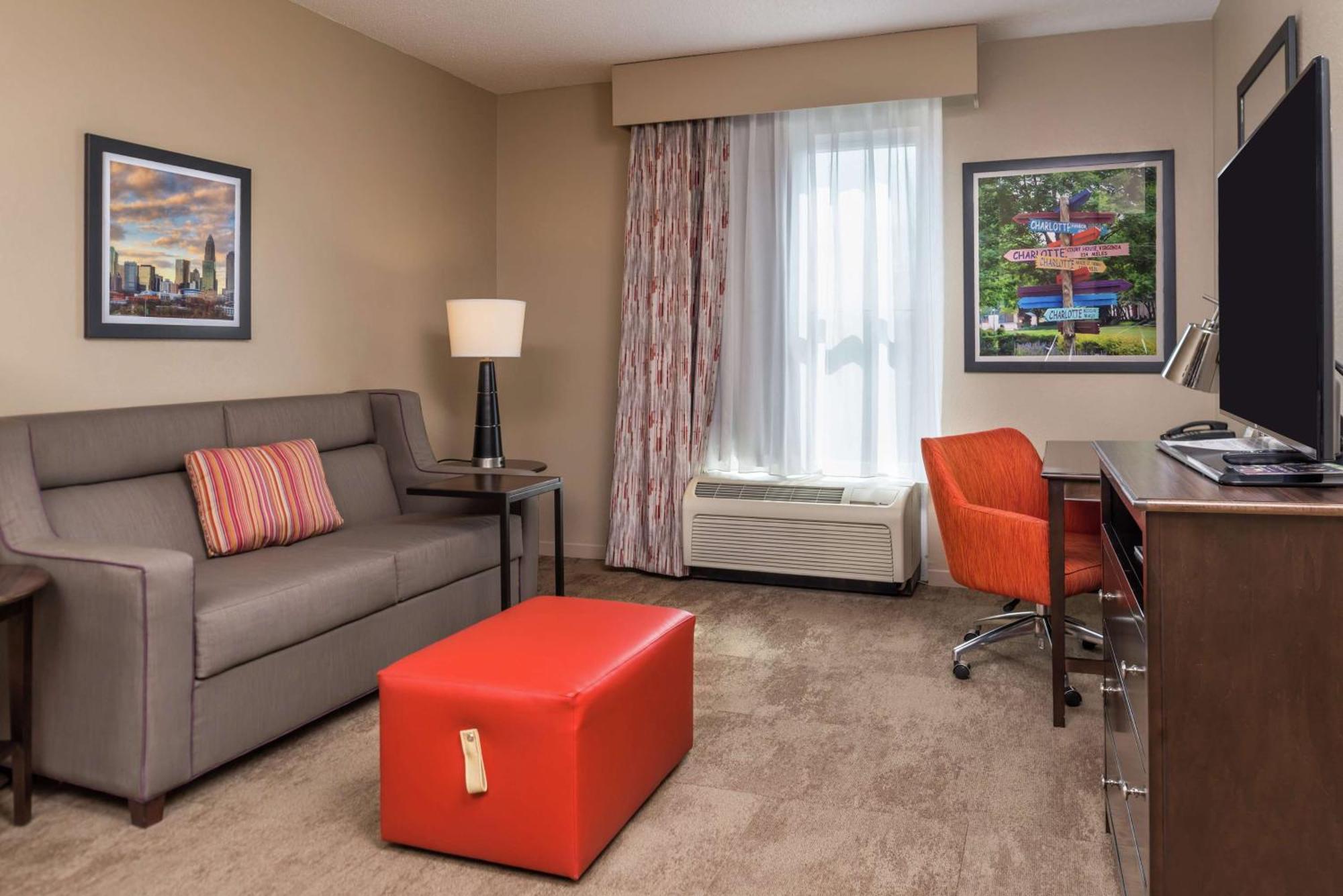 Hampton Inn & Suites Charlotte Arrowood Rd Eksteriør billede